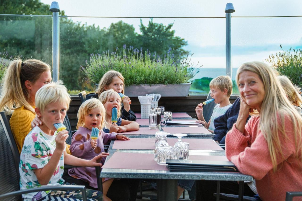 Hotell Och Restaurang Hovs Hallar 巴斯塔德 外观 照片