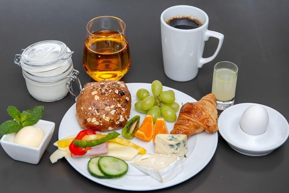 Hotell Och Restaurang Hovs Hallar 巴斯塔德 外观 照片